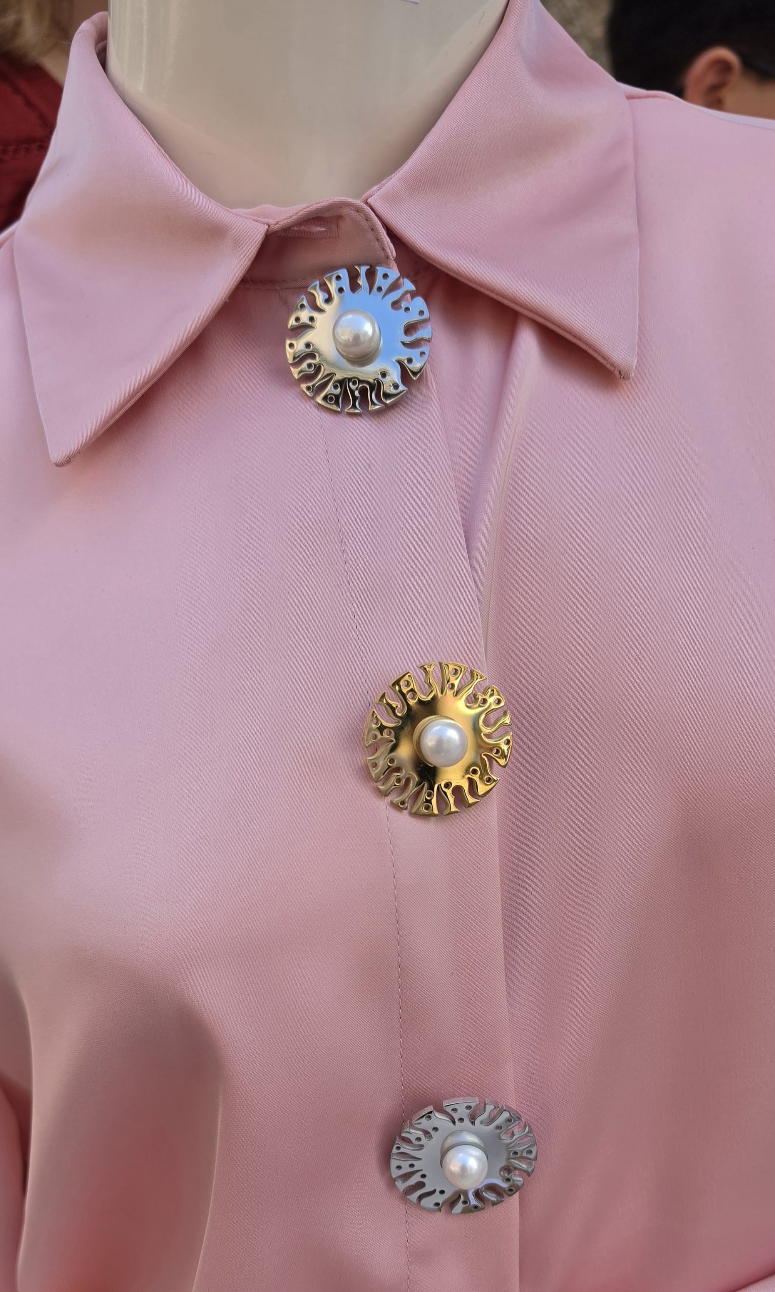 Sunny Button